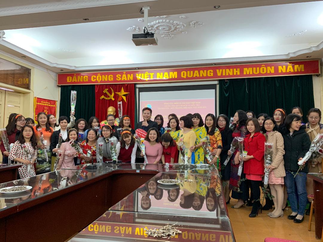 Hội[-]thi[-]nấu[-]ăn[-]mừng[-]ngày[-]Quốc[-]tế[-]Phụ[-]nữ[-]8/3[-]của[-]các[-]kỹ[-]sư[-]điều[-]tra[-]tài[-]nguyên[-]và[-]môi[-]trường[-]biển[-]
